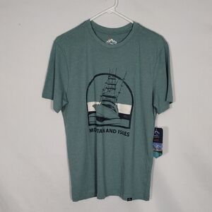 Mountain And Isles Graphic Short Sleeve Crew Tee Shirt Boat Size Small